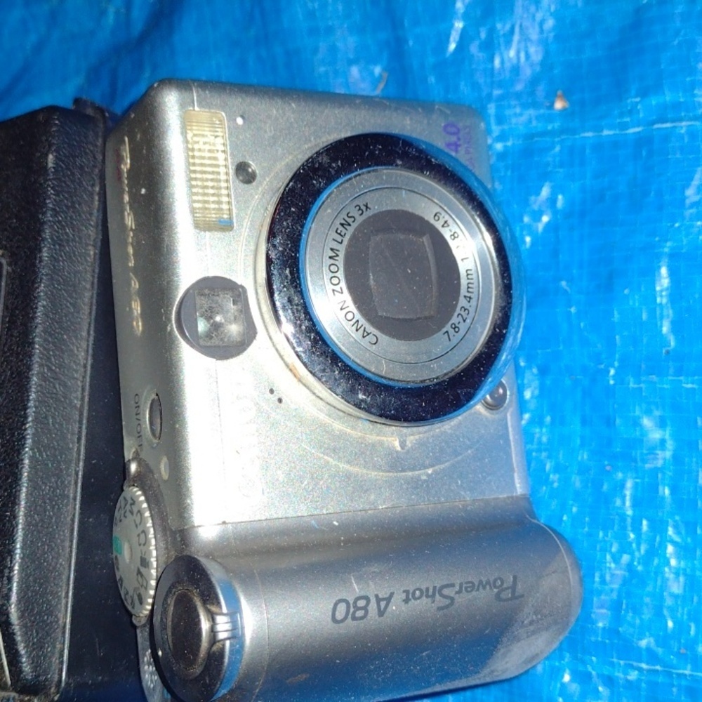 Canon power shot a80 camera